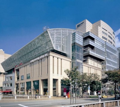 HAKATA RIVERAIN MALL by TAKASHIMAYA