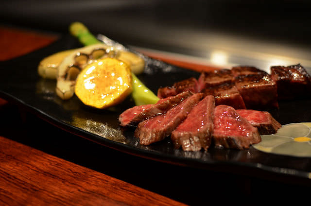 利花苑 中洲明治通り店 焼肉店 Home Fukuoka Menu Prices Restaurant Reviews Facebook