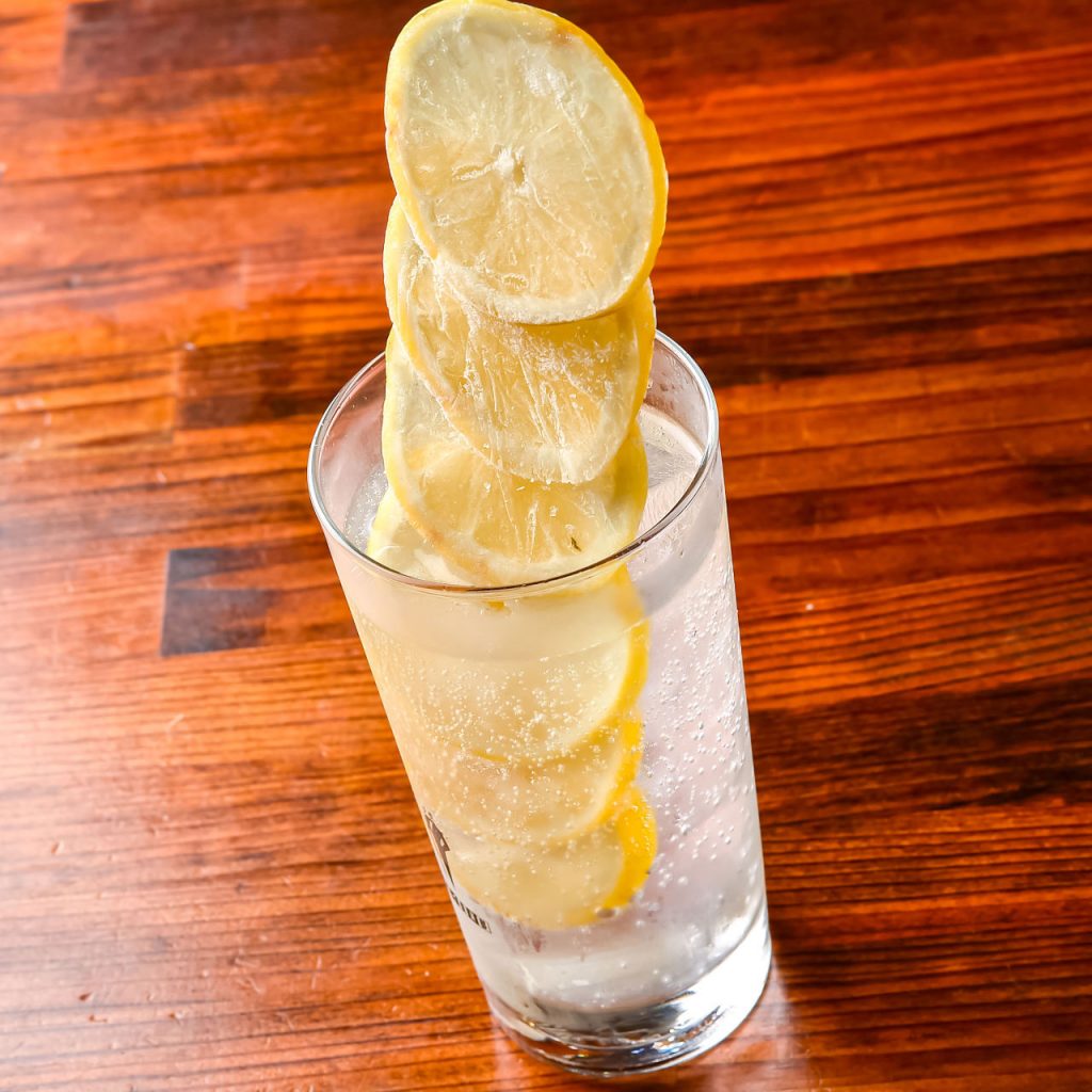 人気のスーパー氷結レモンサワーは絶対に飲んで欲しいドリンク！