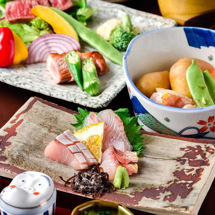 【食材】地元糸島の新鮮な野菜や魚介類をふんだんに使用