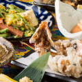 自慢の沖縄料理を揃えたお得に楽しむ宴会コースは2,000円〜！