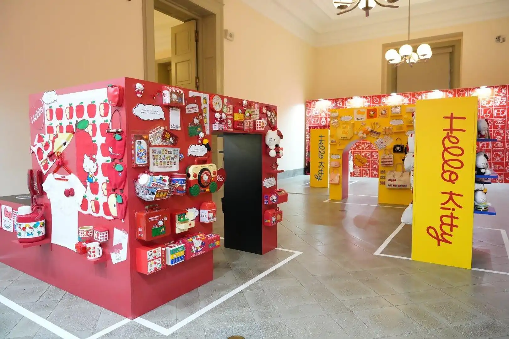 Hello Kitty展 ―わたしが変わるとキティも変わる―【福岡市美術館 