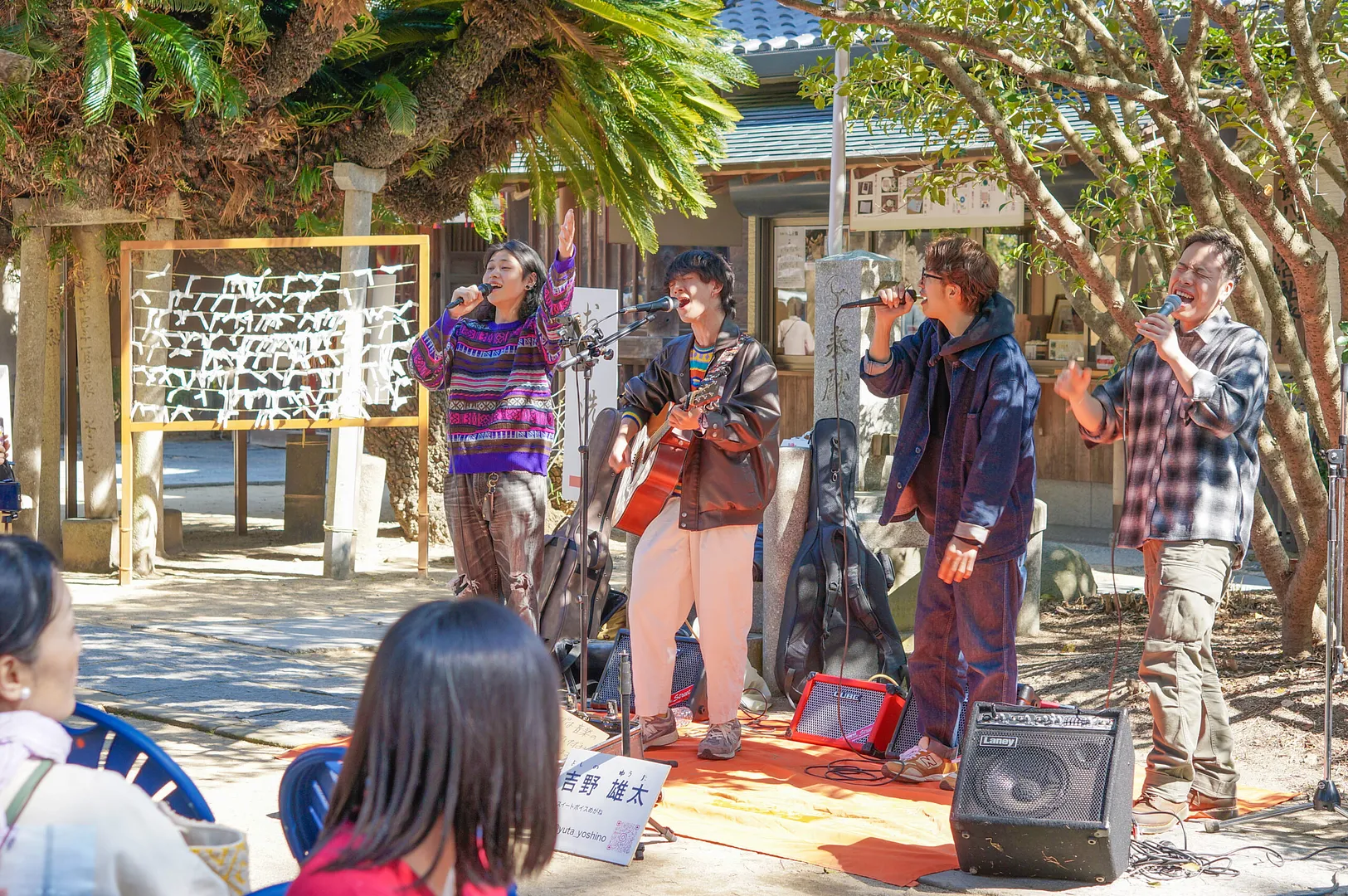 4月もアーティストによる生演奏が会場を盛り上げます！