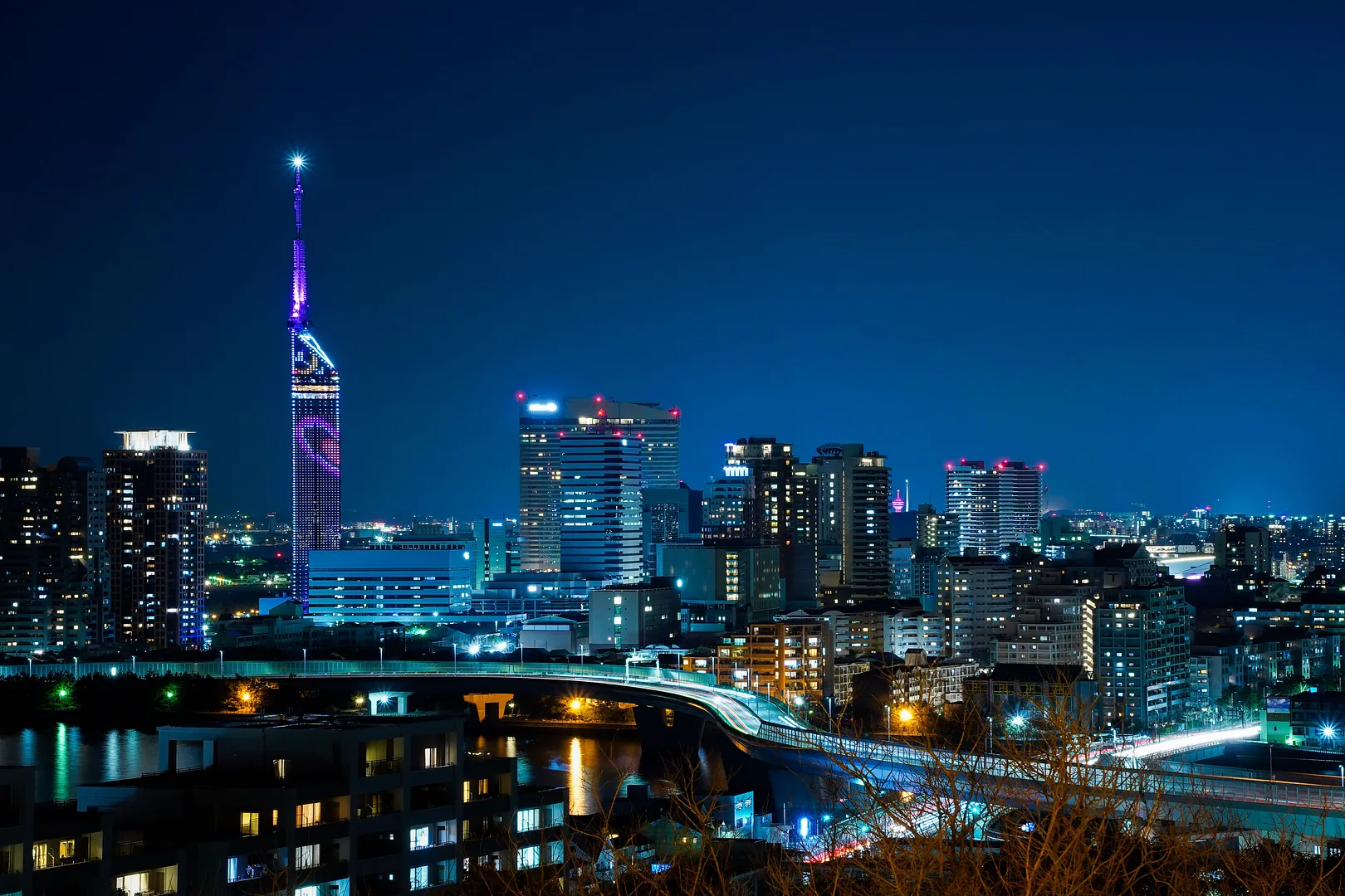 福岡市内のハートスポット5選 福岡タワー1