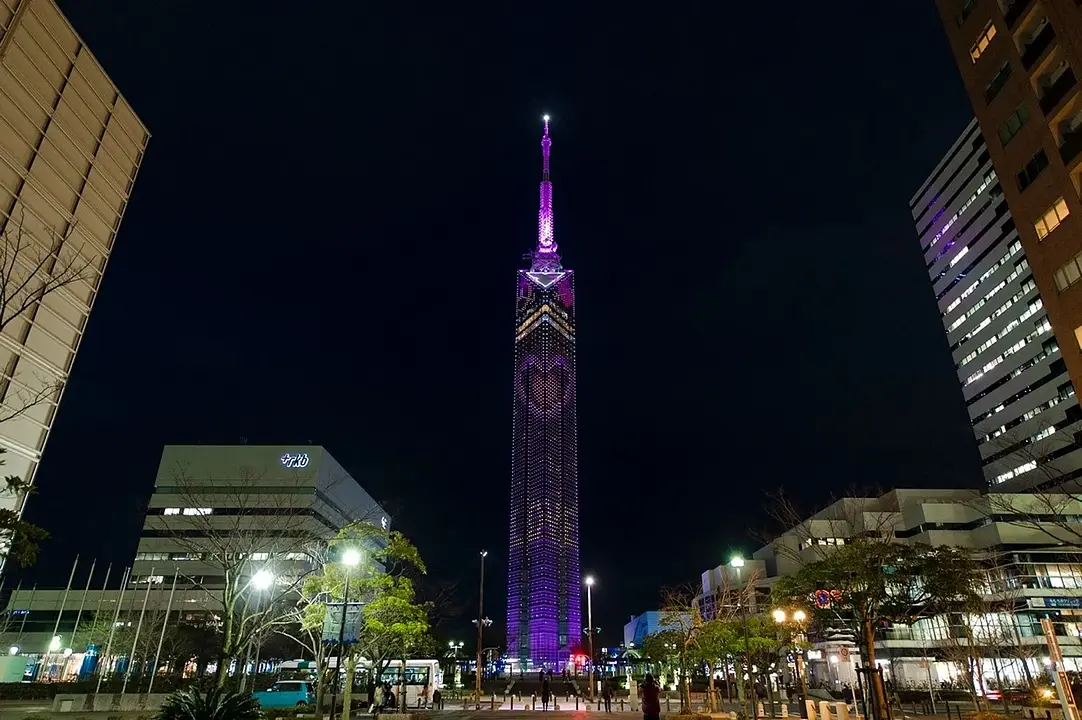 福岡市内のハートスポット5選 福岡タワー2