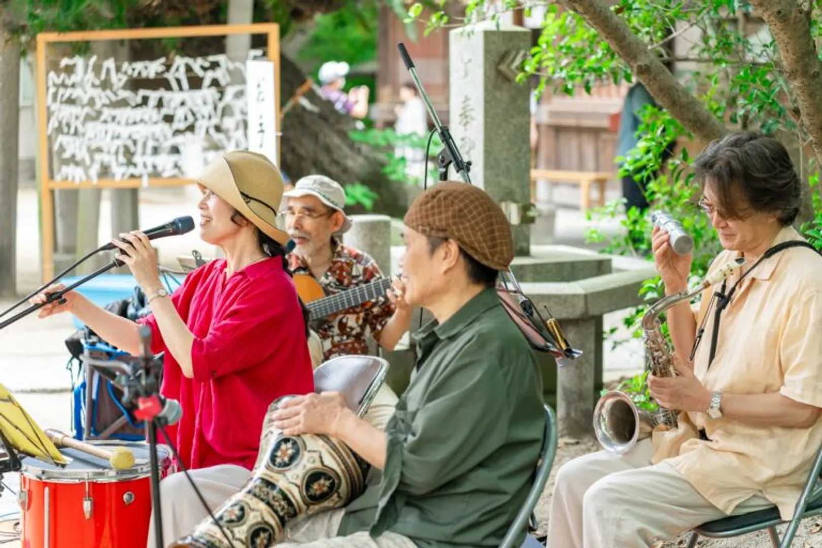 3月もアーティストによる生演奏が会場を盛り上げます！