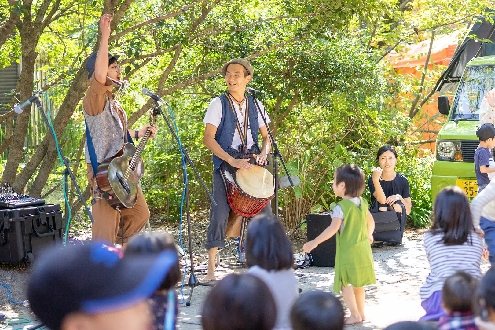 6月もアーティストによる生演奏が会場を盛り上げます！