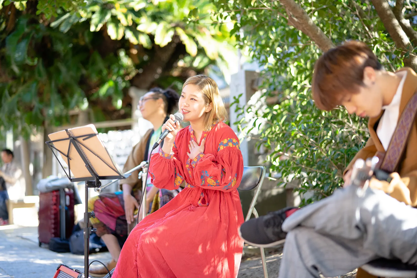 9月もアーティストによる生演奏が会場を盛り上げます！
