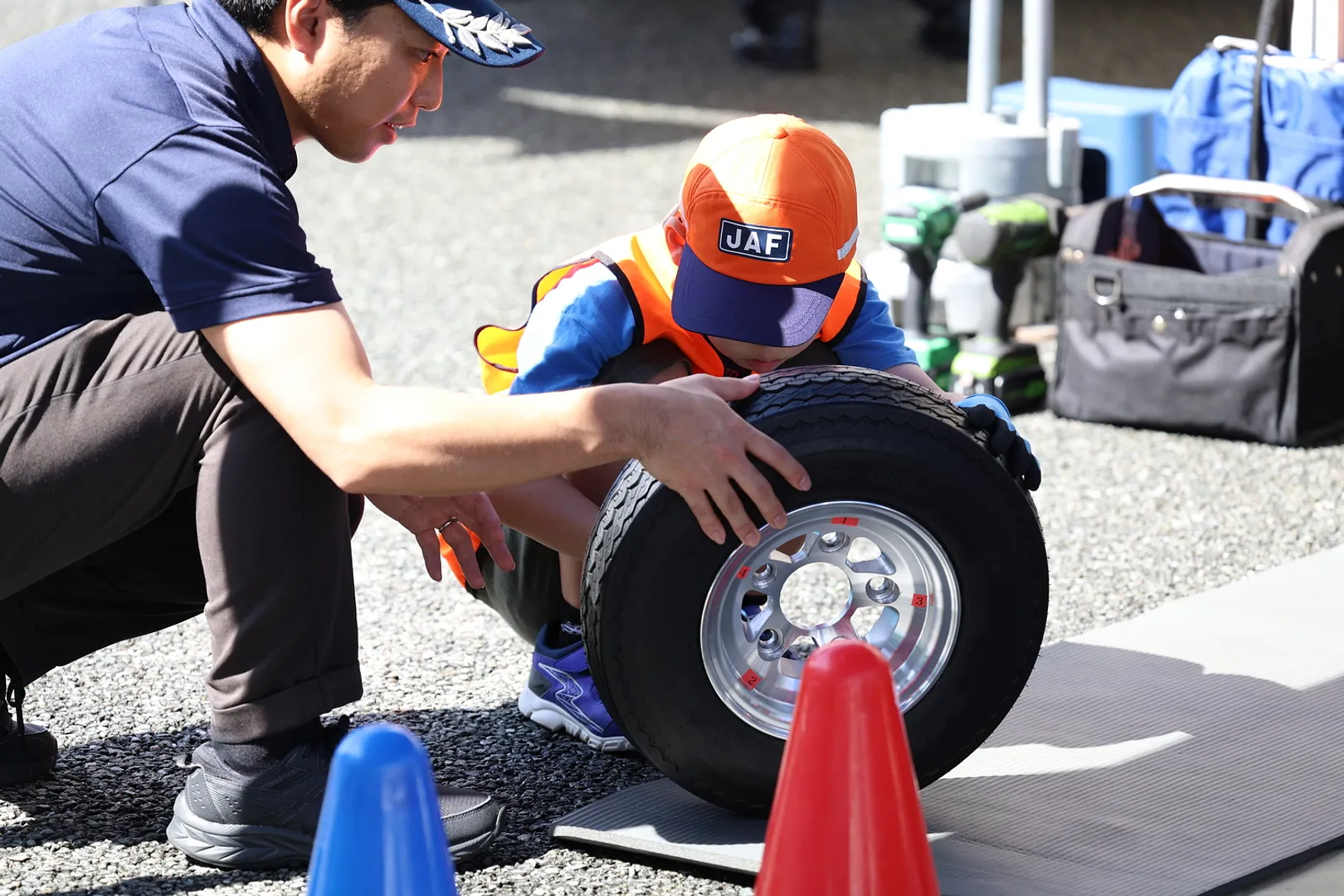 ものづくりの楽しさや技術の面白さを体験しよう