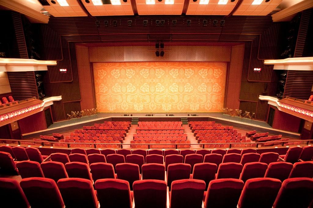 二階客席＿提供