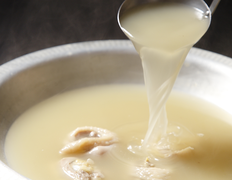 水炊きのスープ