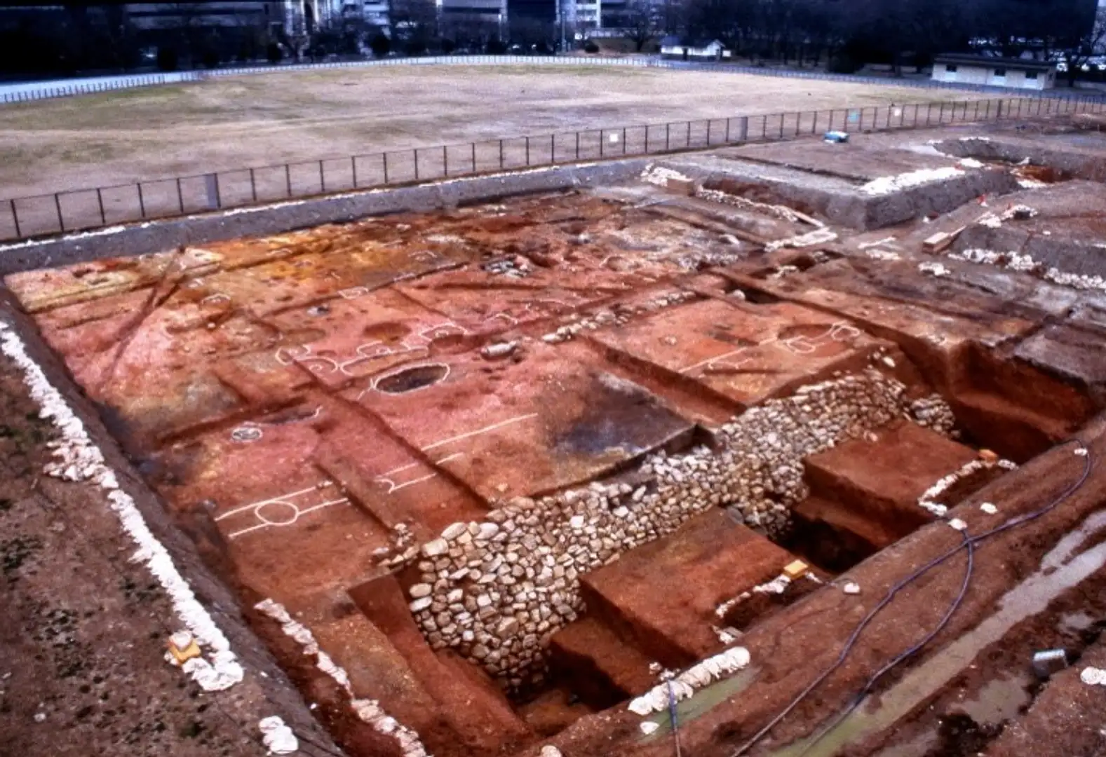 歴史ミステリー】幻の鴻臚館 遺跡が語る真実 | 特集一覧 | 【公式