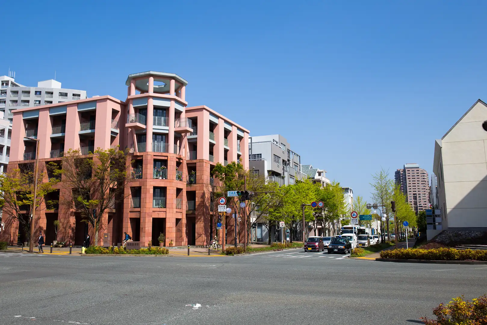 福岡で見つけた名建築 歴史を尋ねて建築巡り | 特集一覧 | 【公式